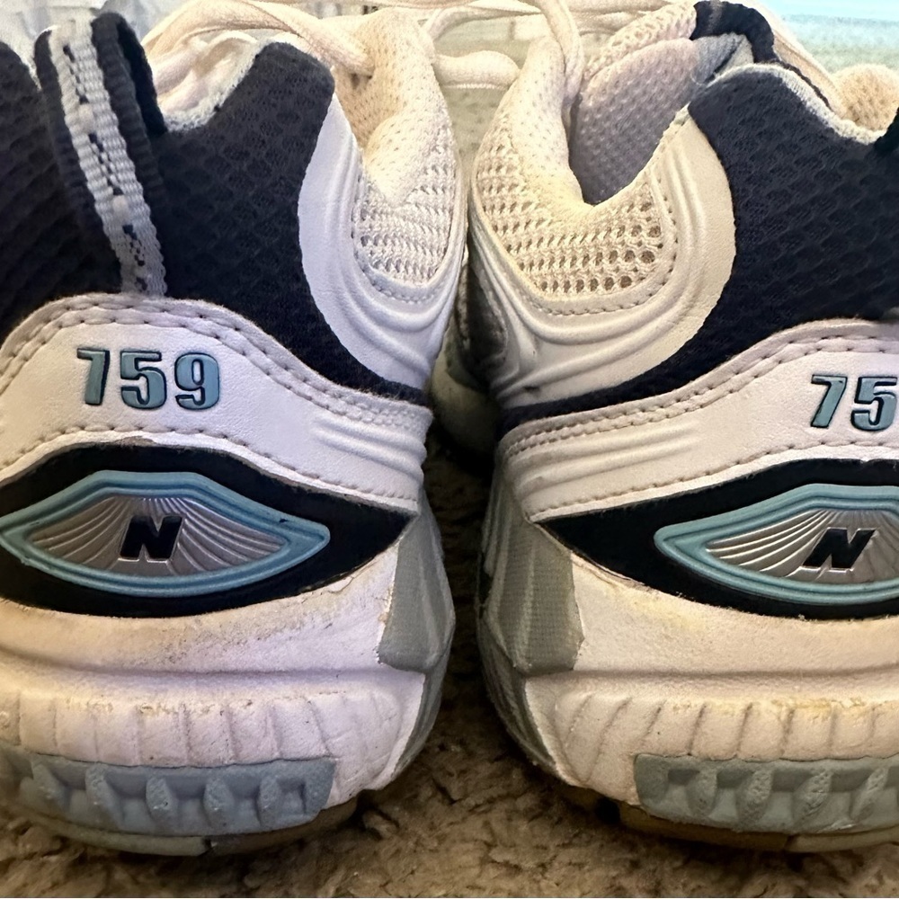 New Balance Women's WW759WB Athletic Walking Shoes 7.5 White/Blue made in USA - Picture 4 of 9